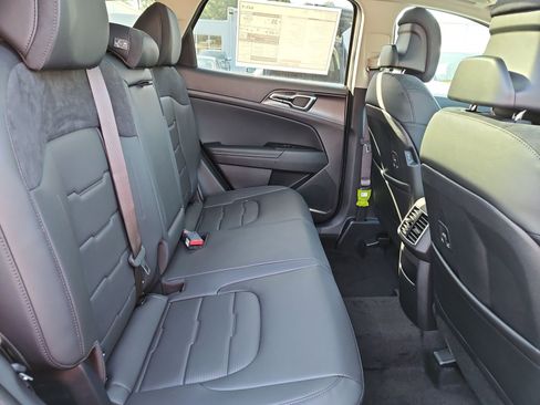 New 2026 Kia Sportage SX Prestige image 17