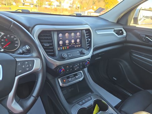 Used 2020 GMC Acadia SLT image 23