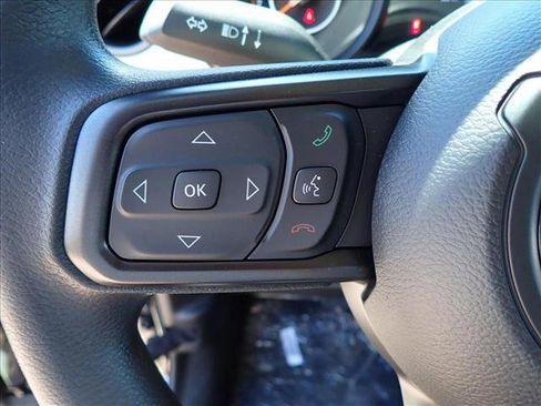 New 2025 Jeep Gladiator Sport image 12