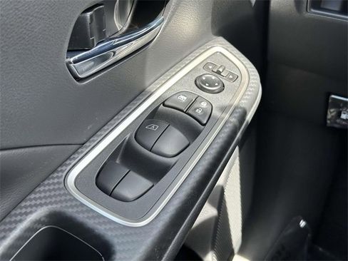 New 2025 Nissan Versa SR w/ Trunk Package image 25