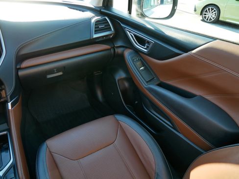 Used 2022 Subaru Forester Touring w/ Popular Package #3 image 11