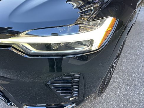 Certified 2025 Volvo XC60 B5 Plus image 4