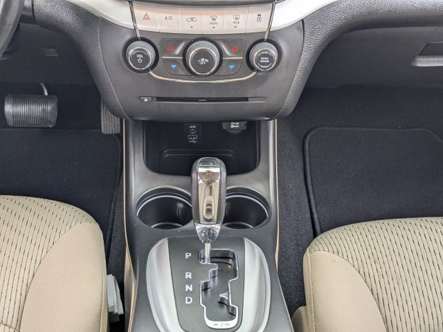 Used 2020 Dodge Journey SE w/ SE Popular Equipment Group FWD image 20