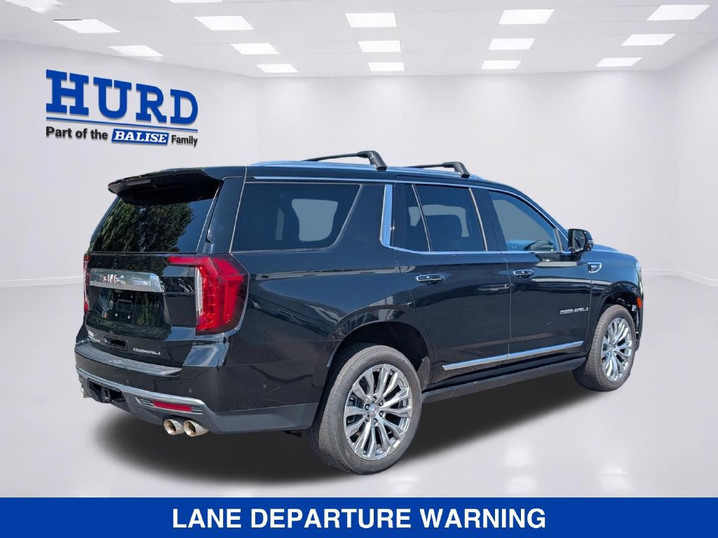 Used 2024 GMC Yukon Denali w/ Advanced Technology Package AWD/4WD image 4