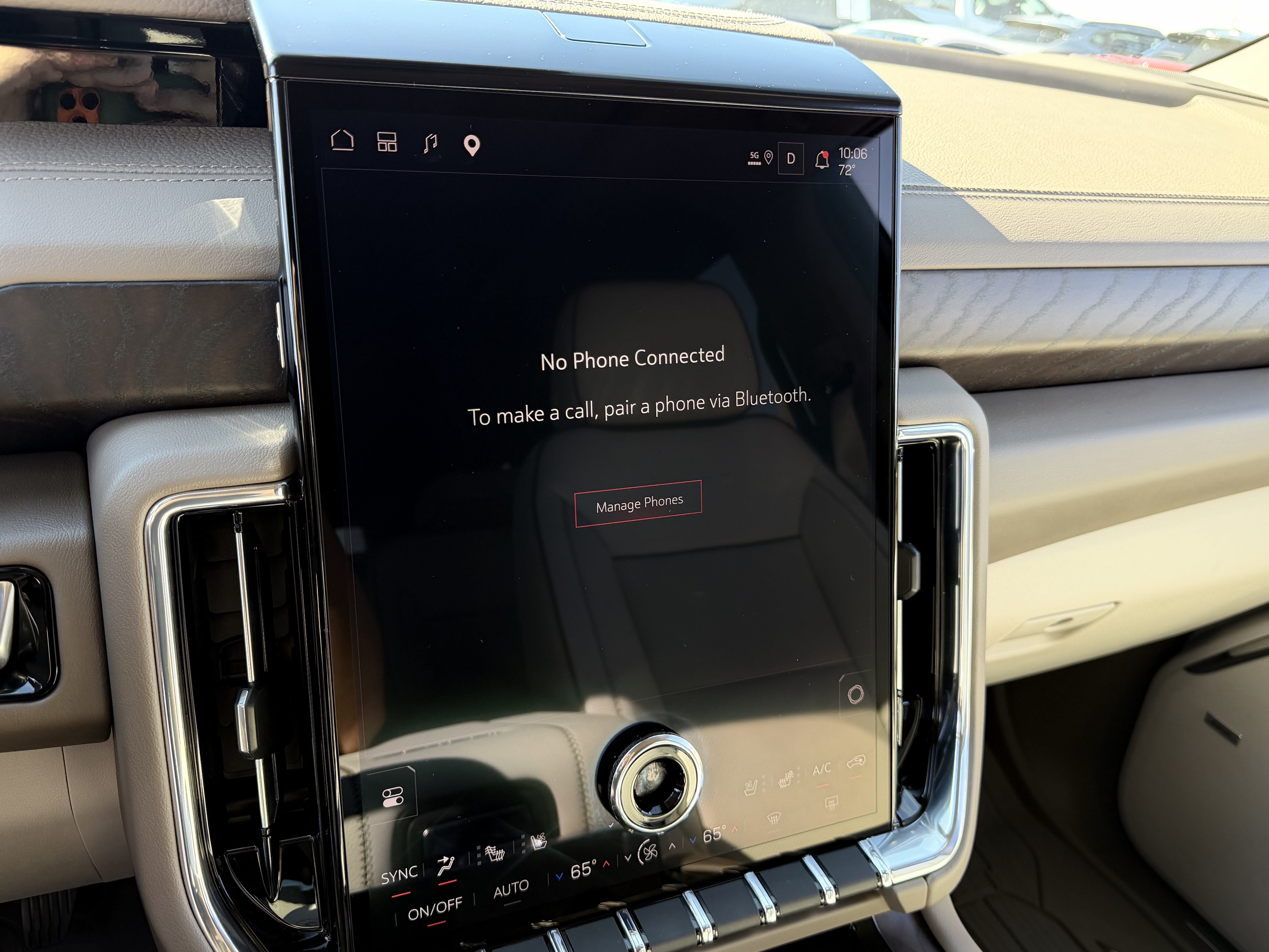 Used 2026 GMC Yukon Denali w/ Sun & Power Step Package RWD image 25