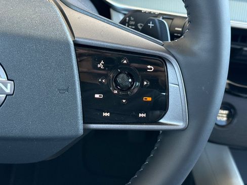 Certified 2025 Nissan Murano SL w/ Cargo Package AWD/4WD image 33