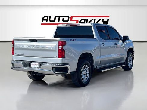 Used 2022 Chevrolet Silverado 1500 LT AWD/4WD image 7