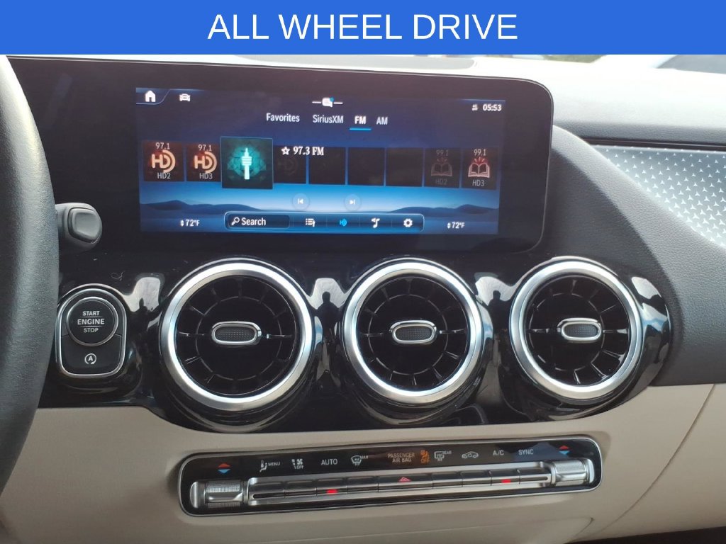 Used 2025 Mercedes-Benz GLA 250 4MATIC image 20