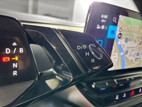 Certified 2023 Volkswagen ID.4 Pro S Plus AWD/4WD image 19