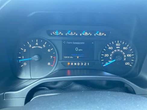 Used 2017 Ford F150 XL w/ Equipment Group 101A Mid image 13