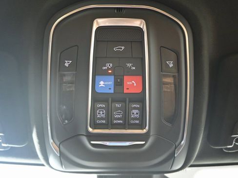 New 2026 Jeep Grand Cherokee L Summit image 36