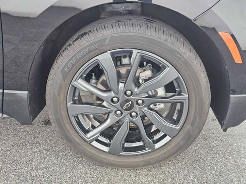 Used 2023 Chevrolet Equinox RS image 9