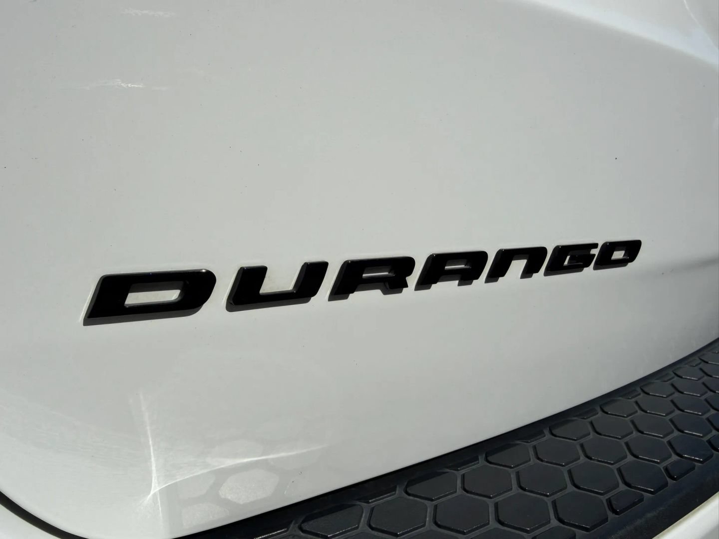Used 2018 Dodge Durango R/T w/ Blacktop Package RWD image 30