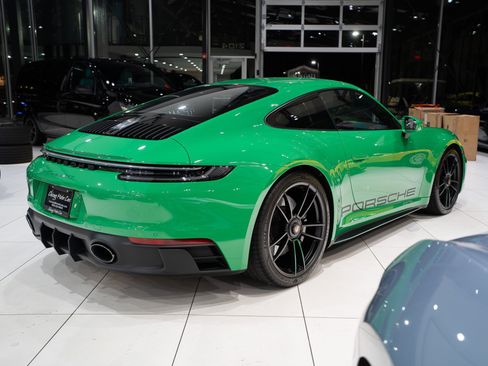 Used 2022 Porsche 911 GT3 RS image 4