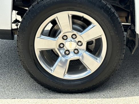 Used 2018 Chevrolet Silverado 1500 LT w/ Texas Edition RWD image 10