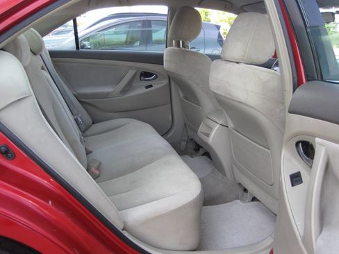Used 2008 Toyota Camry LE image 25
