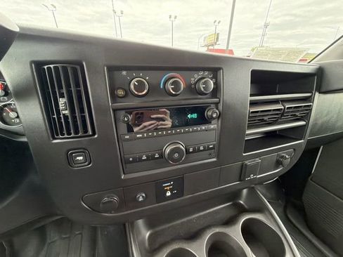 Used 2024 GMC Savana 2500 w/ Driver Convenience Package RWD image 18