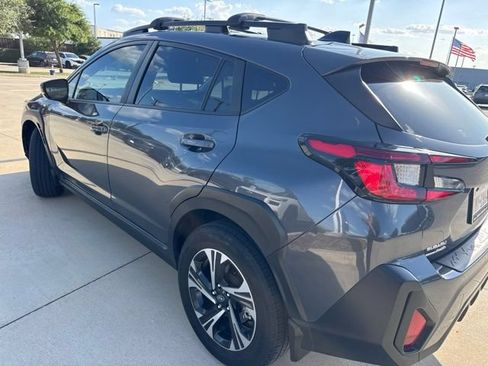 Used 2024 Subaru Crosstrek 2.0i Premium AWD/4WD image 4
