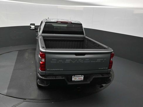 Used 2025 Chevrolet Silverado 2500 Custom AWD/4WD image 16