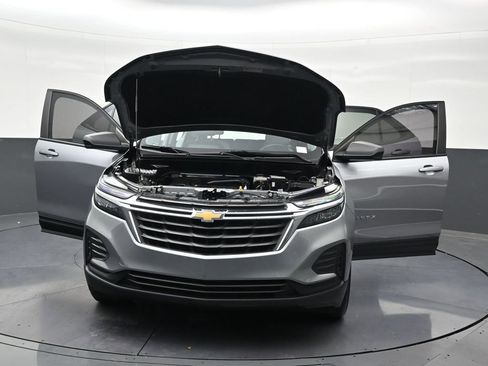 Used 2024 Chevrolet Equinox LS w/ LS Convenience Package FWD image 38