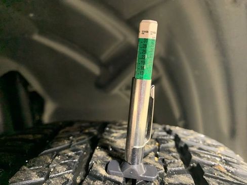 Used 2023 Jeep Wrangler Sahara image 33