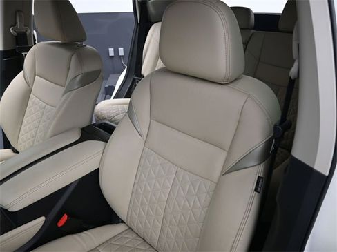 Used 2023 Nissan Murano Platinum w/ Cargo Package image 12