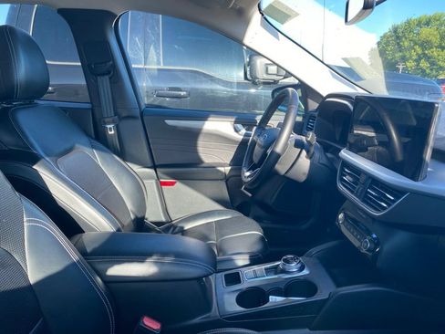 Used 2023 Ford Escape Platinum AWD/4WD image 8