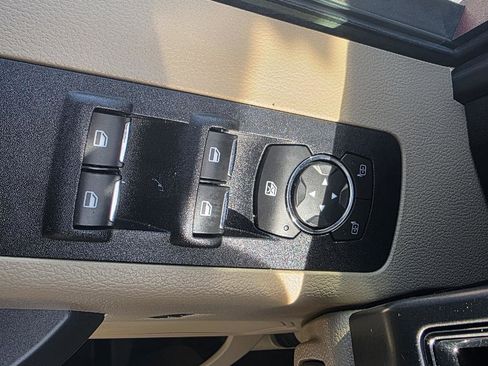 Used 2018 Ford F150 XLT image 19