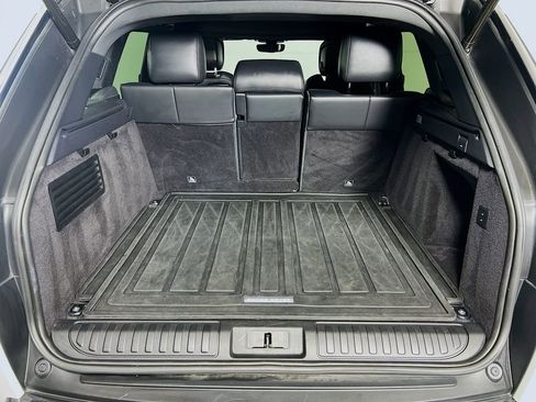 Used 2018 Land Rover Range Rover Sport HSE image 28