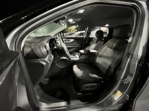 Used 2024 Chevrolet Blazer LT w/ Convenience Package image 16