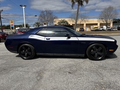 Used 2013 Dodge Challenger R/T image 6