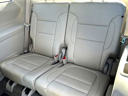 Used 2023 GMC Acadia Denali w/ Denali Ultimate Package image 20