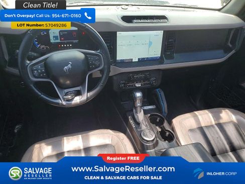 Used 2023 Ford Bronco Wildtrak AWD/4WD image 11