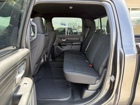New 2026 RAM 1500 Express AWD/4WD image 9