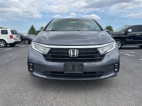 Used 2021 Honda Odyssey Touring image 2