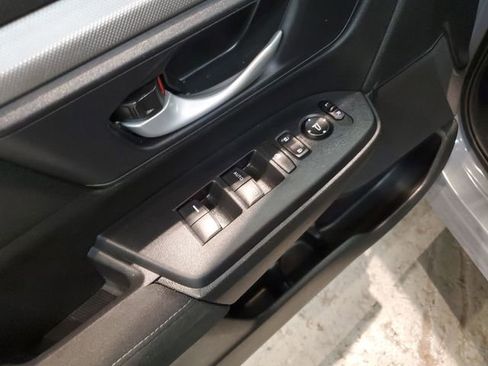 Used 2022 Honda CR-V Special Edition image 13