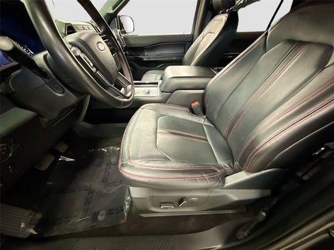 Used 2020 Ford Expedition Limited w/ Equipment Group 303A AWD/4WD image 21