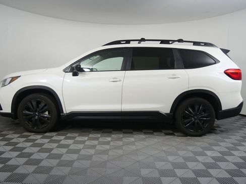Used 2022 Subaru Ascent Onyx Edition image 6