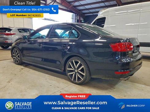 Used 2013 Volkswagen Jetta GLI Autobahn image 3
