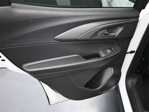 Used 2022 Chevrolet TrailBlazer ACTIV image 15