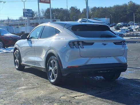 Certified 2021 Ford Mustang Mach-E Select image 3