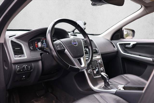 Used 2015 Volvo XC60 T5 Premier FWD image 11