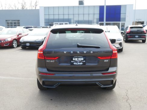 Certified 2025 Volvo XC60 B5 Plus image 6