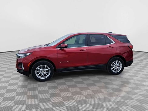 Used 2024 Chevrolet Equinox LT AWD/4WD image 4