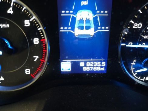 Used 2019 Subaru Ascent Limited image 7