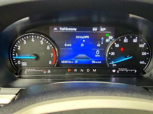 Used 2020 Ford Explorer XLT w/ Equipment Group 202A AWD/4WD image 14