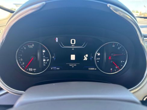 Used 2024 Chevrolet Malibu LT FWD image 23
