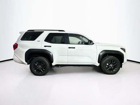 Used 2026 Toyota 4Runner SR5 AWD/4WD image 10