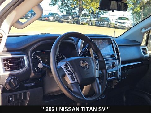 Used 2021 Nissan Titan SV w/ Accessory Utility Package image 13