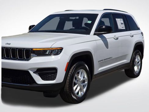 New 2026 Jeep Grand Cherokee Laredo X AWD/4WD image 41